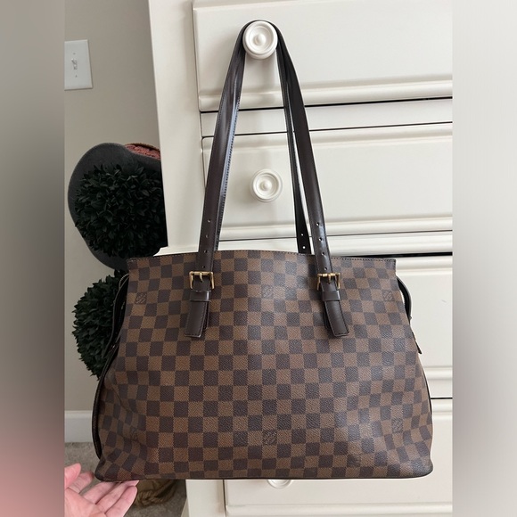 Louis Vuitton Handbags - Louis Vuitton Damier Ebene Chelsea Tote